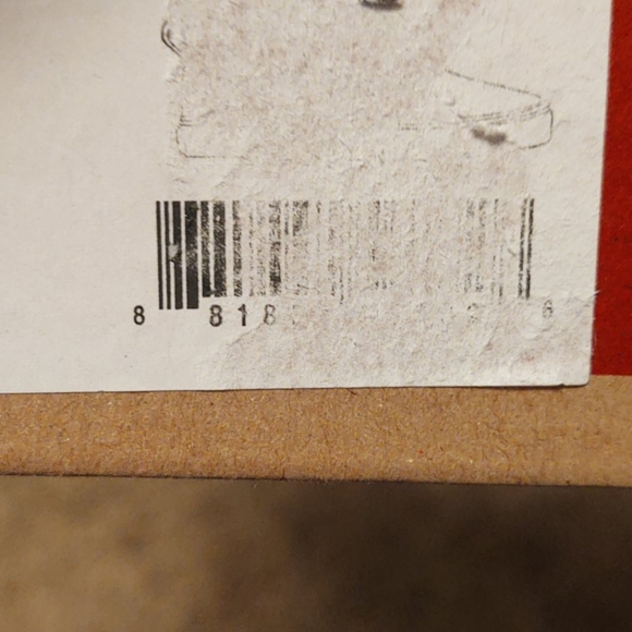 NIB Vans checkered toddler shoes - Picture 6 of 6